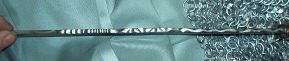 Long seax - edge view